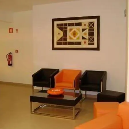 Vitoria Hotel 2*