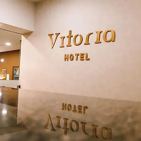 Отель Vitoria 2*